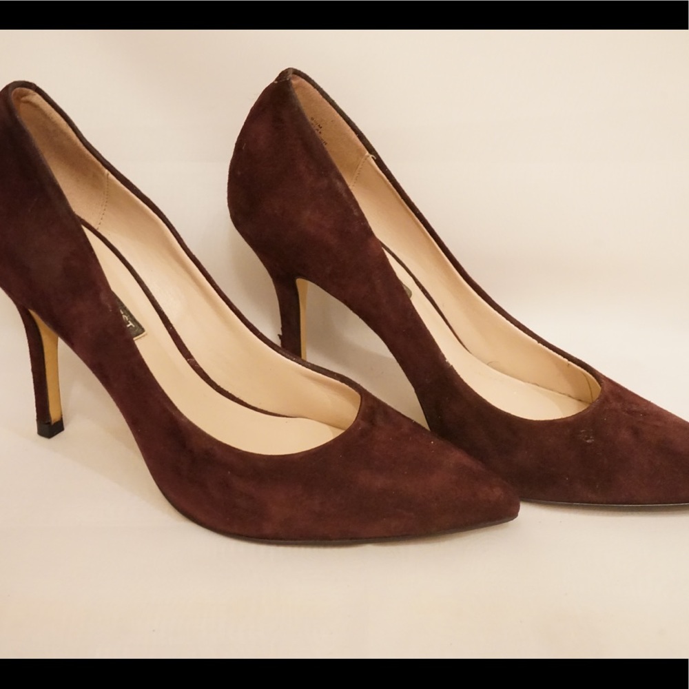 Nine West purple pumps
